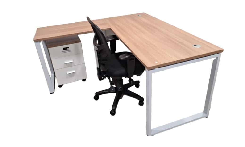 שולחן מנהלים דגם פרסונה א חי גרף